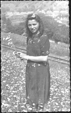Tânără, Oravița, 1944