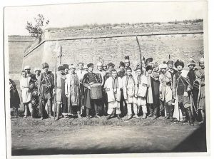 Cortegiul istoric care a defilat în fața Reginei Maria și a voievodului Mihai la Serbările Unirii de la Alba Iulia din anul 1929