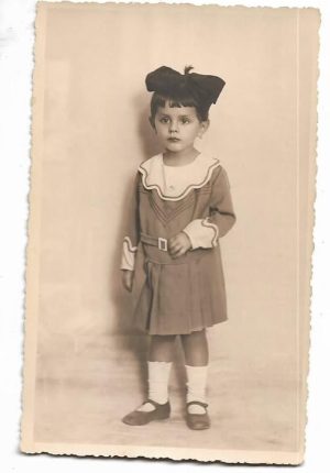 Fetiță, studio Eduard, București, perioada interbelică