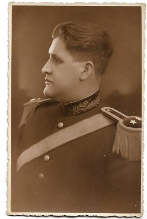 Medic militar român, perioada regalității, studio Mărculescu, București