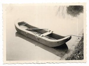 Barca de asalt MAN model Lt-col Stan Vasile, brevet regal român nr 29534/1939, fabricată la Aquila Româno-Americană din București, la teste pe Lacul Tei, București