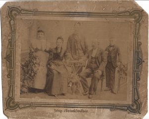 Familia Hoffmann din Timișoara, fotografie studio Beránek, Timișoara, secolul al XIX-lea