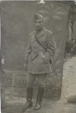 Sublocotenent român pe Frontul de Est la Krasnodar, Caucaz, 1942