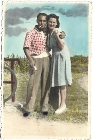 Fotografie colorizată din perioada regalității, studio Bilinski, București