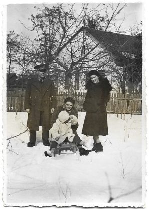 Ofițer român la Lipcani, Basarabia, 1942