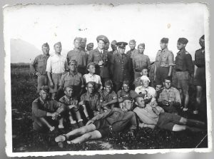 Militari români din artileria contra aeronavelor, 1944, Brașov