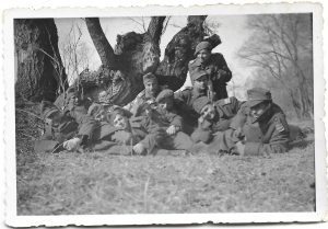 Militari români la instrucție la Centrul Făgăraș, 1943