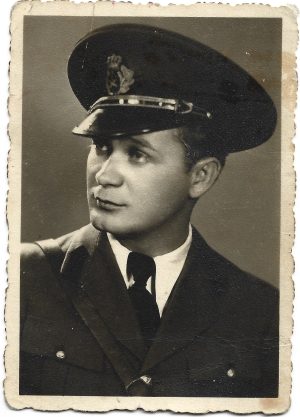 Ofițer român, studio Foto Regal Brașov, perioada regalității
