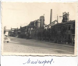 Fabrică la Mariupol, Frontul de Est, 1942