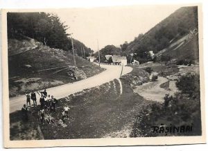 Rășinari, județul Sibiu, vedere de la moara părăsită, 1943