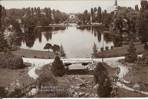 București, Vedere din Parcul Carol, carte poștală