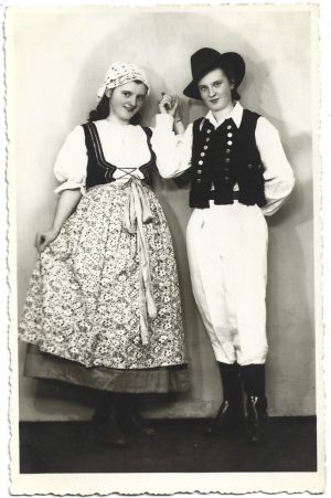 Fotografie studio D Fuhrmann, Cernăuți, 1940