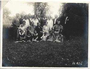 Lucian Blaga, Cornelia Blaga născută Brediceanu, Cornelia Brediceanu născută Rădulescu, Caius Brediceanu și frații Dobrin la Lugoj, 1926