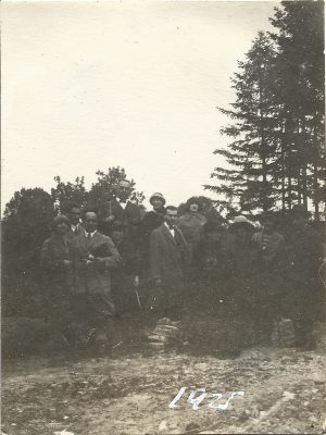 Lucian Blaga, Caius Brediceanu și membri ai familiei Dobrin, Lugoj, 1925, FOTOGRAFIE MICĂ