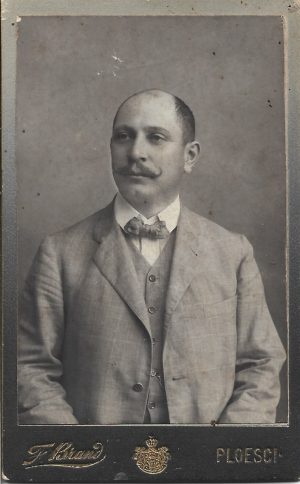 Portret de bărbat, studio Brand, Ploesci