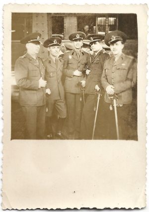 Ofițeri din Regimentul 4 Roșiori Regina Maria, anii 1930