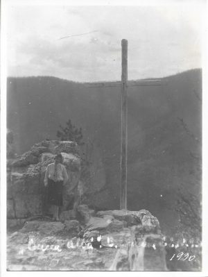 Crucea Albă, 1930, Băile Herculane