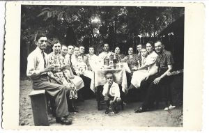 Petrecere de cumetrie, 1940, România