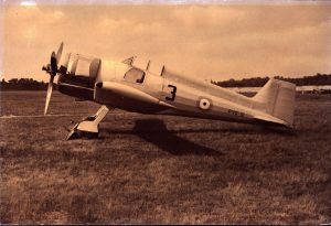 Vickers 279 Venom, prototip de avion de vânătoare britanic, 1936
