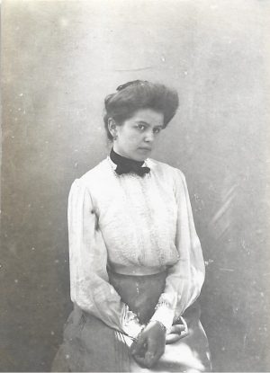 Femeie, România, fin de siècle