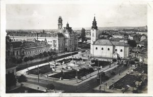 Nagyvárad, Szent László téri részlet a Városházával és Szent László templommal, carte poștală, Oradea