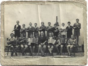 Orchestra elevilor de la școala din Anina, județul Caraș-Severin