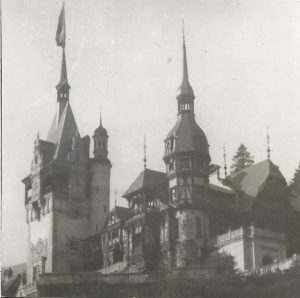 Castelul Peleș, perioada interbelică