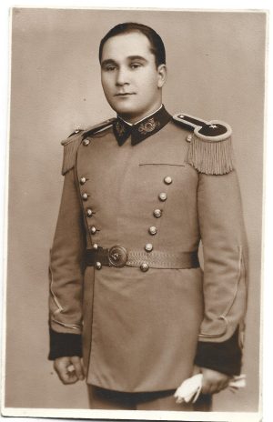 Sublocotenent român de vânători, 1940