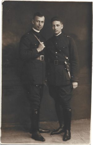 Gradat TR român cu stilet, 1927, studio Nagy Géza, Arad