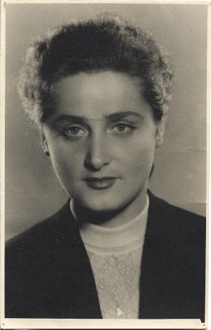 Portret de femeie, 1959, România