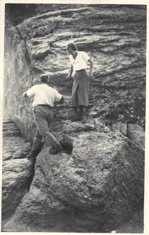 Pe Valea Ialomiței în Munții Bucegi, anii 1930