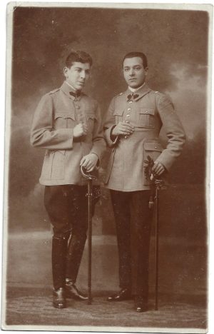 Ofițeri români cu săbii, 1922, studio Helios, Sibiu