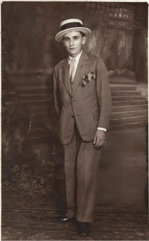 Bărbat cu canotieră, România, 1930
