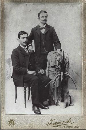 Fotografie studio Ioánovits, Târgu Jiu, 1902
