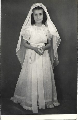 Fetiță, studio Koncskevics, Timișoara, 1948