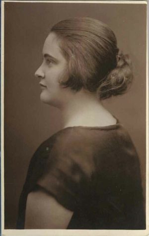 Portret de femeie, studio Salo Brüll, Cernăuți
