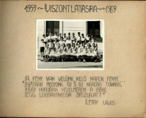 Album fotografic anii 1950 România, pionieri, orașe, locuri, cu 168 fotografii