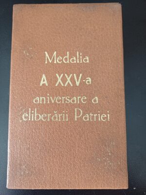 Cutie pentru Medalia a XXV-a aniversare a eliberării Patriei, România, perioada comunistă