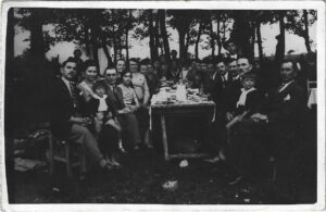 Petrecere în aer liber, România, perioada interbelică