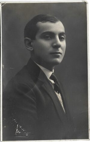 Portret de bărbat, studio Baraschy, București, perioada interbelică
