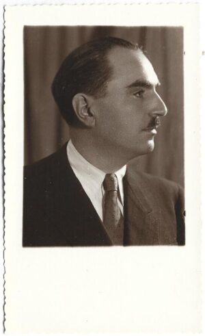 Portret de bărbat, România, perioada interbelică