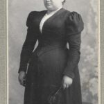 Doamnă fotografie studio Adolf Schuller Orăștie, Anticariat Historiarum