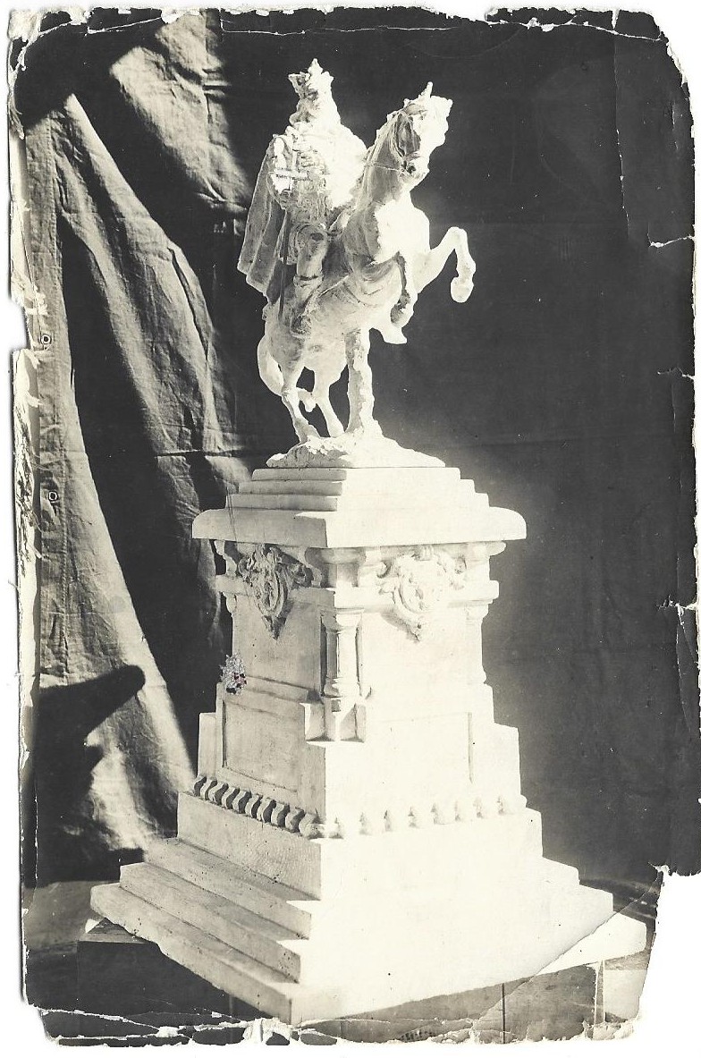 statuie ecvestra Ștefan cel Mare Rădăuți Spiridon Georgescu Iorgu Ciortan, Anticariat Historiarum