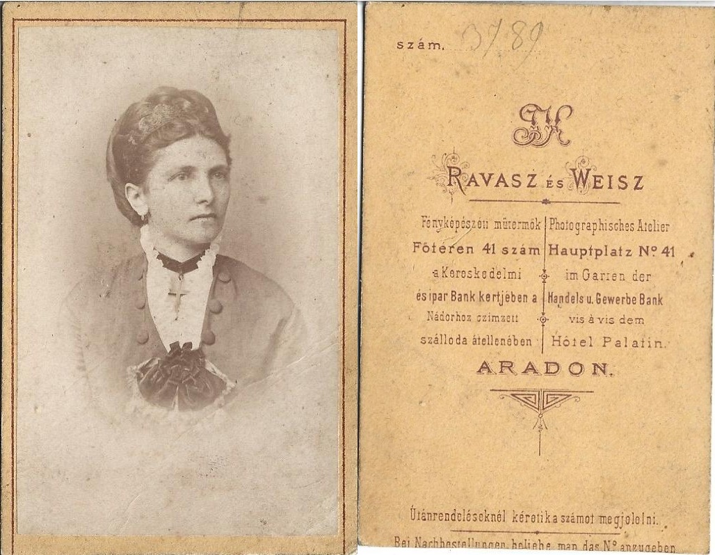 fotografie studio Ravasz és Weisz Arad, Anticariat Historiarum