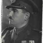 poza militara veche Ofițer român cu 5 decorații Dorohoi perioada regalității, Anticariat Historiarum