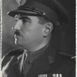 poza militara veche Ofițer român cu 5 decorații Dorohoi perioada regalității, Anticariat Historiarum
