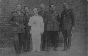 poza militara veche Ofițeri români perioada regalității, Anticariat Historiarum
